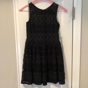 Ella Moss Girls Black Dress With Gold Detail Sz 10